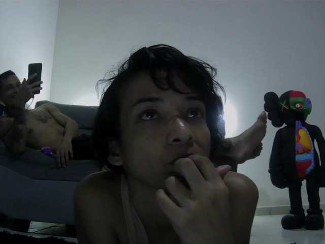 Maxandabbie live cam on BongaCams