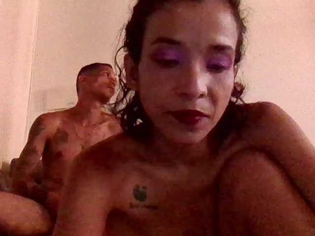 Maxandabbie's BongaCams show and profile