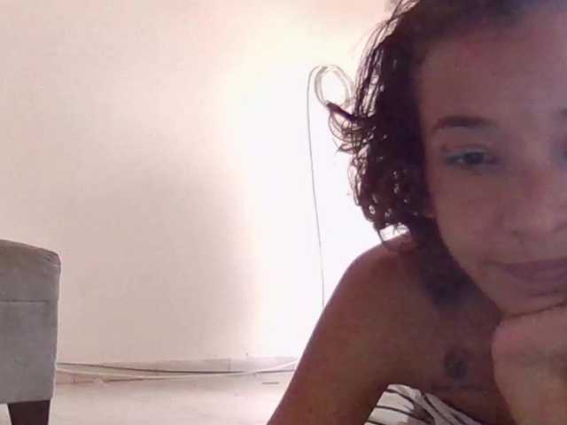 Maxandabbie's BongaCams show and profile