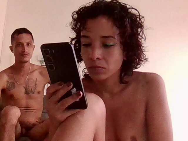 Maxandabbie's BongaCams show and profile