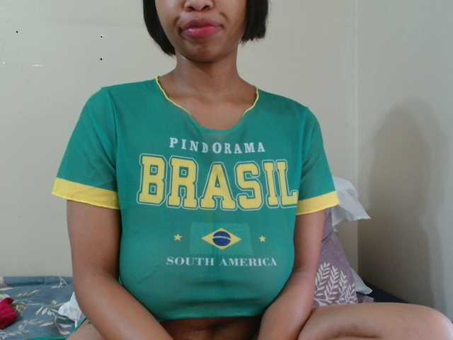 GoldenRush01's BongaCams show and profile