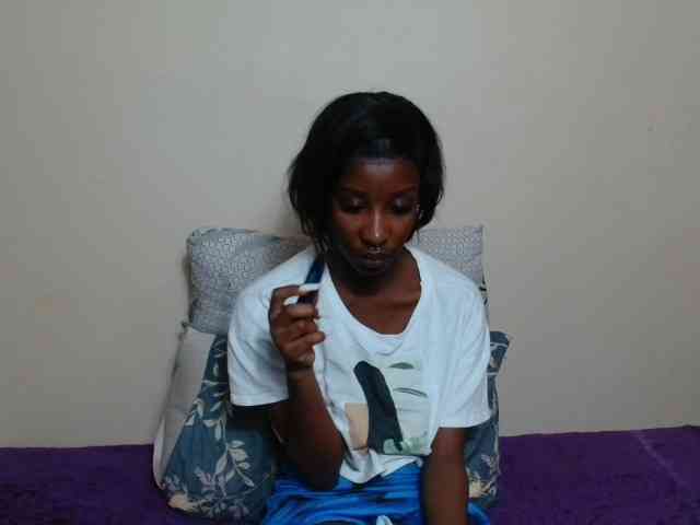 AfricanMelanin webcam