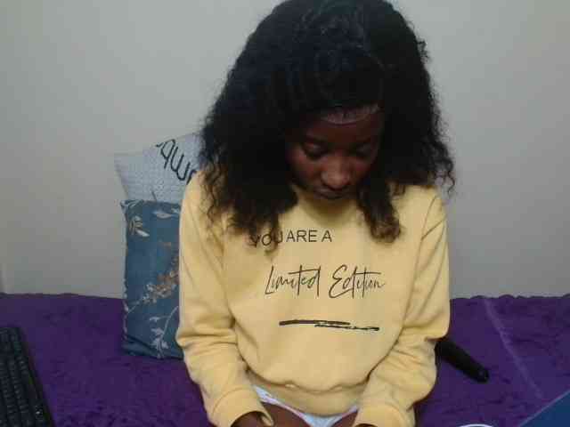 AfricanMelanin webcam