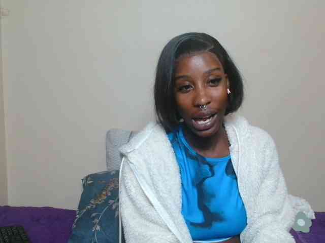 AfricanMelanin webcam