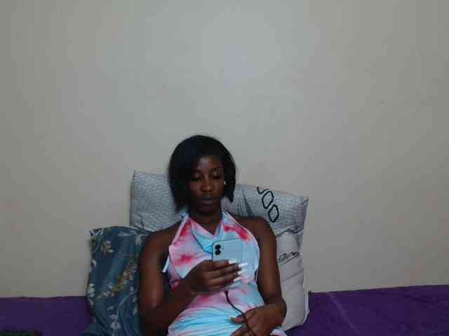 AfricanMelanin webcam