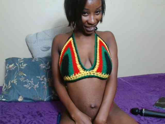 AfricanMelanin webcam