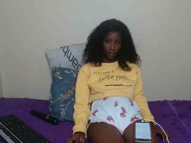 AfricanMelanin webcam