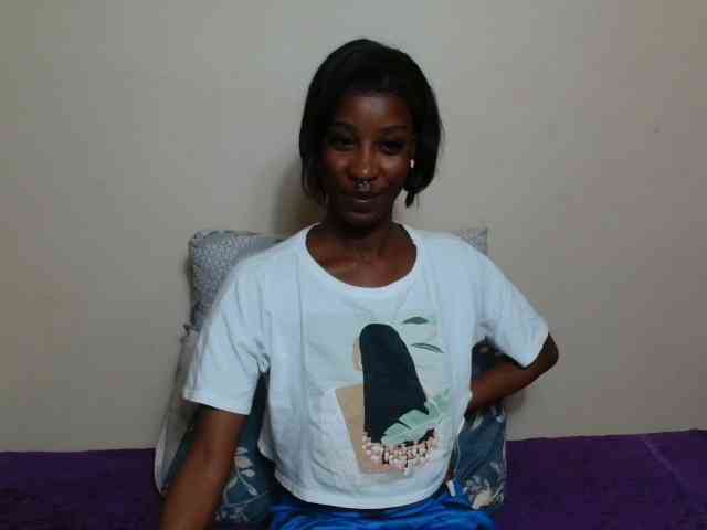 AfricanMelanin webcam