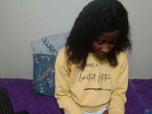 AfricanMelanin webcam