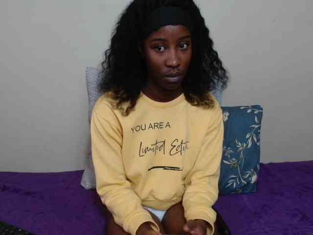 AfricanMelanin webcam