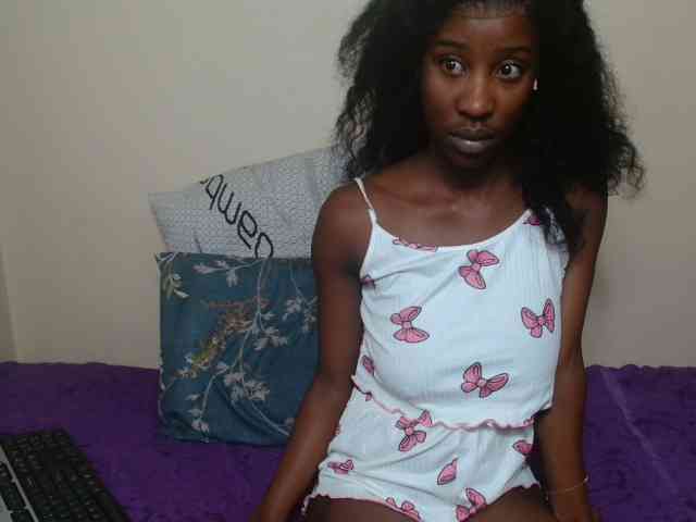 AfricanMelanin webcam