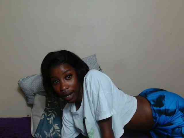 AfricanMelanin webcam