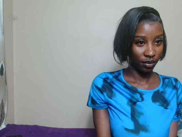 AfricanMelanin webcam