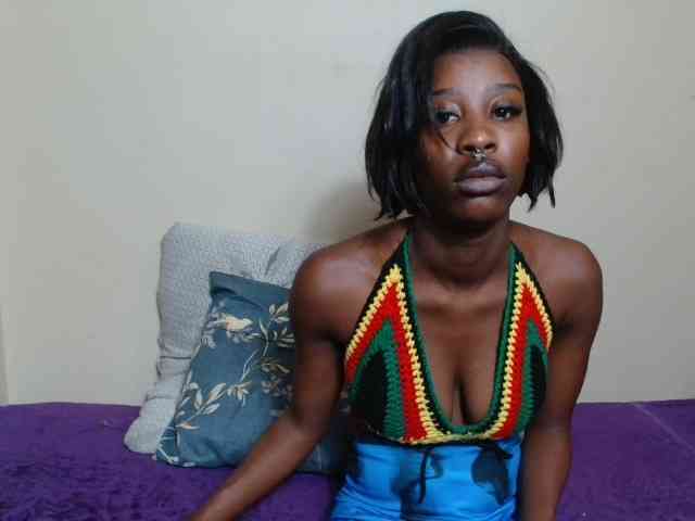 AfricanMelanin webcam