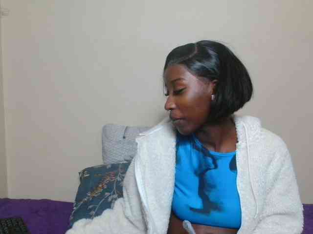 AfricanMelanin webcam