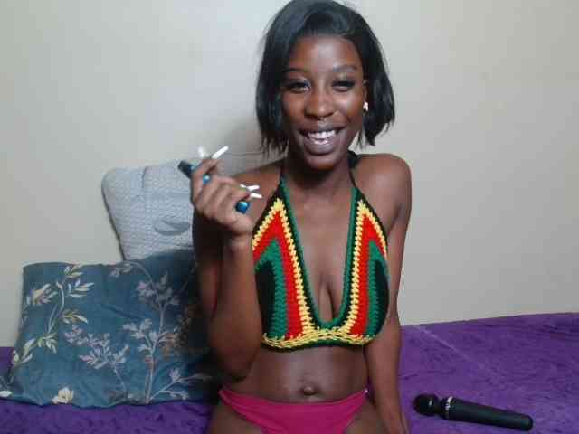 AfricanMelanin webcam