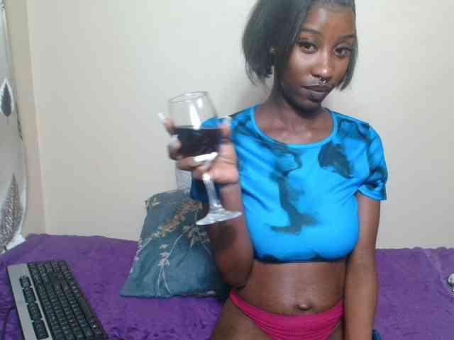 AfricanMelanin webcam