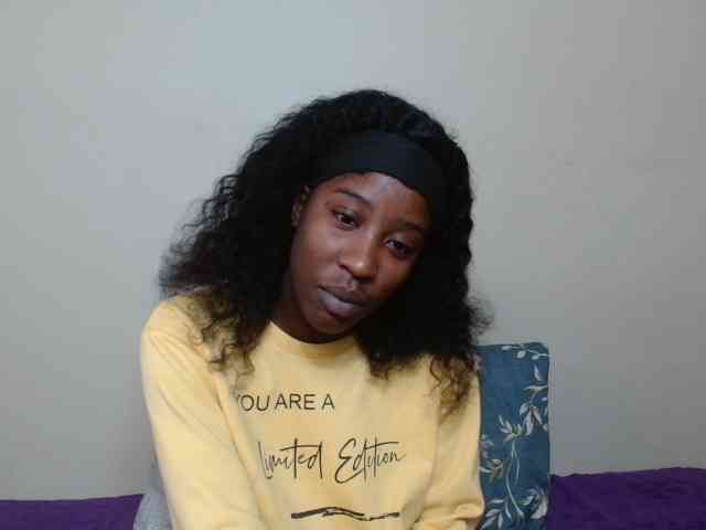 AfricanMelanin webcam