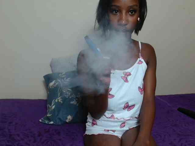 AfricanMelanin webcam