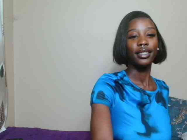 AfricanMelanin webcam