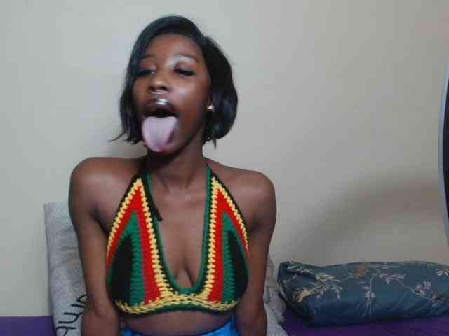 AfricanMelanin webcam