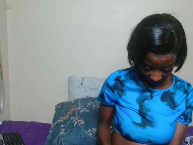 AfricanMelanin webcam