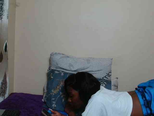 AfricanMelanin webcam