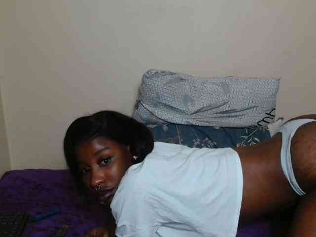 AfricanMelanin webcam