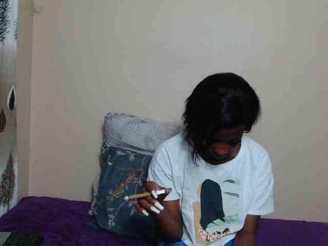 AfricanMelanin webcam