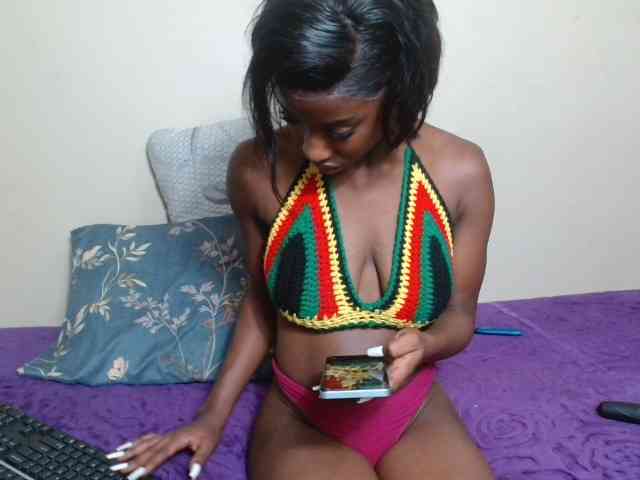 AfricanMelanin webcam