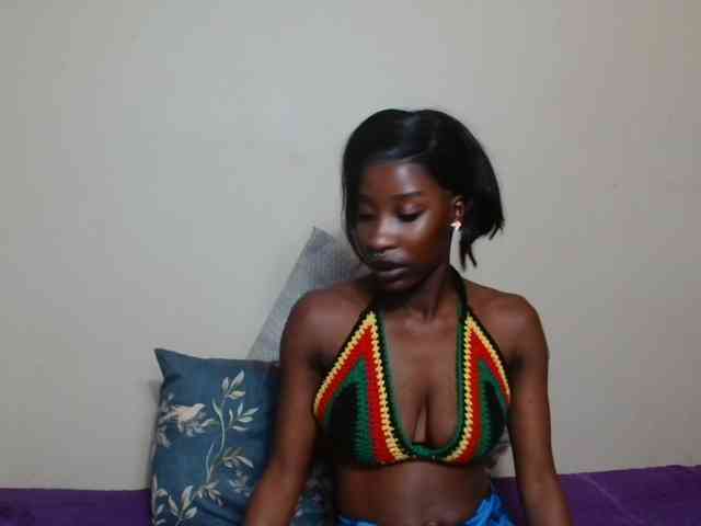 AfricanMelanin webcam