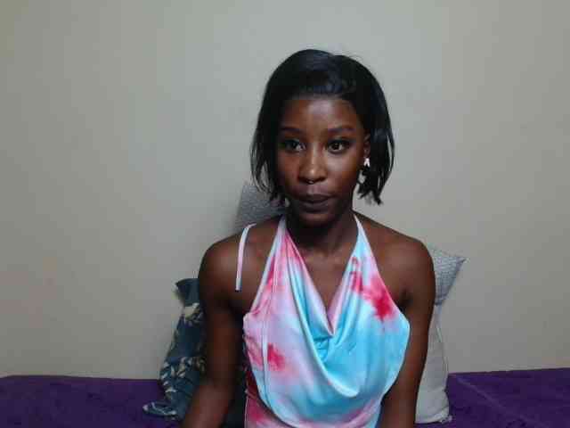 AfricanMelanin webcam