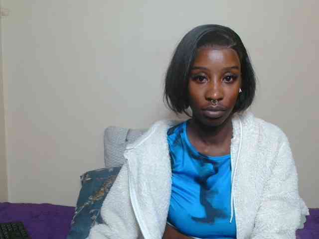 AfricanMelanin webcam