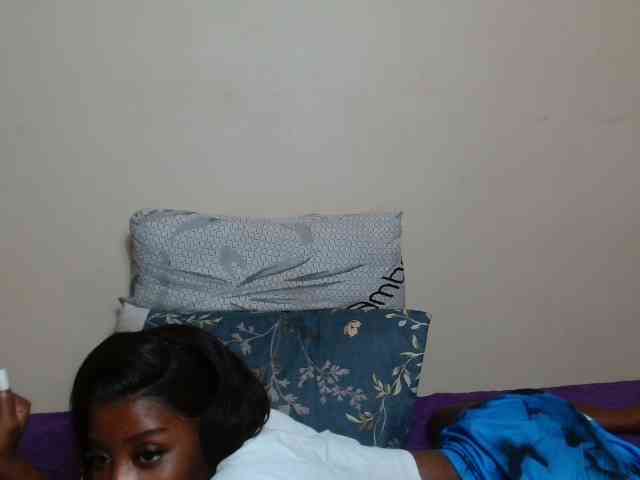 AfricanMelanin webcam