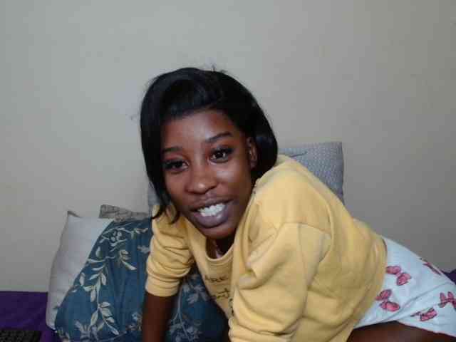 AfricanMelanin webcam