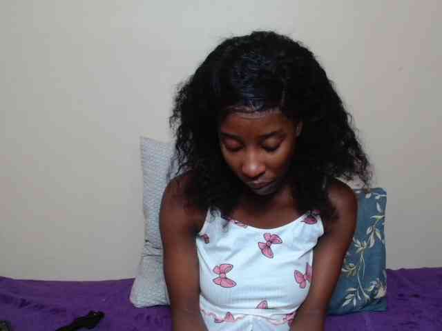 AfricanMelanin webcam