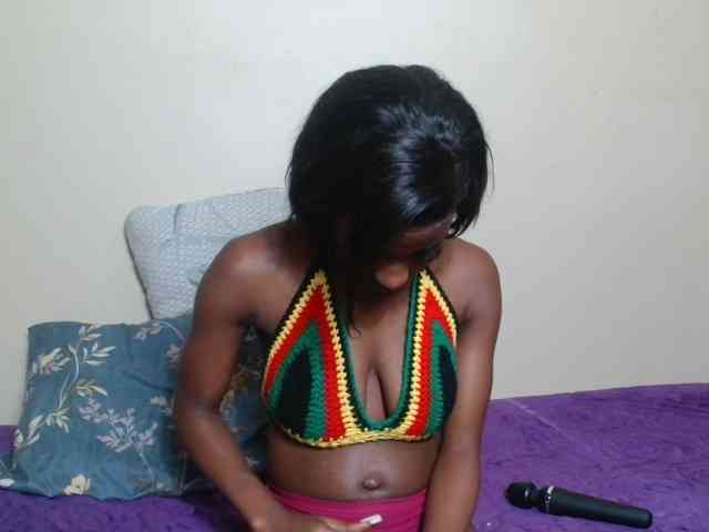 AfricanMelanin webcam