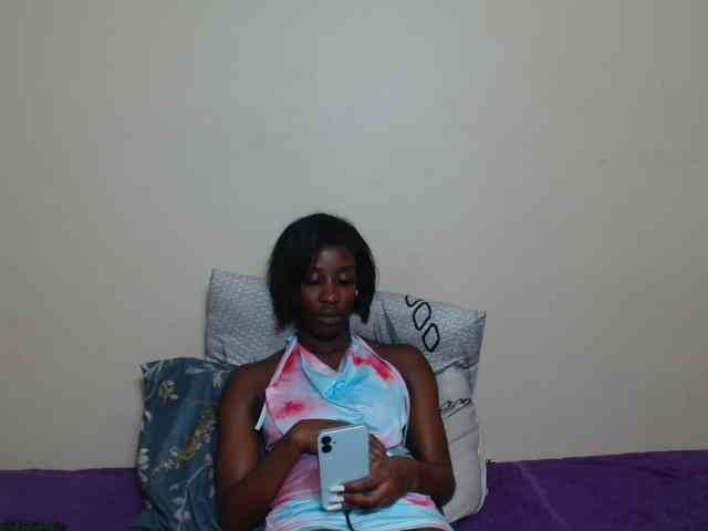 AfricanMelanin webcam