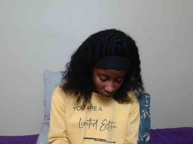 AfricanMelanin webcam