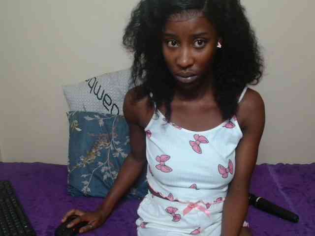 AfricanMelanin webcam