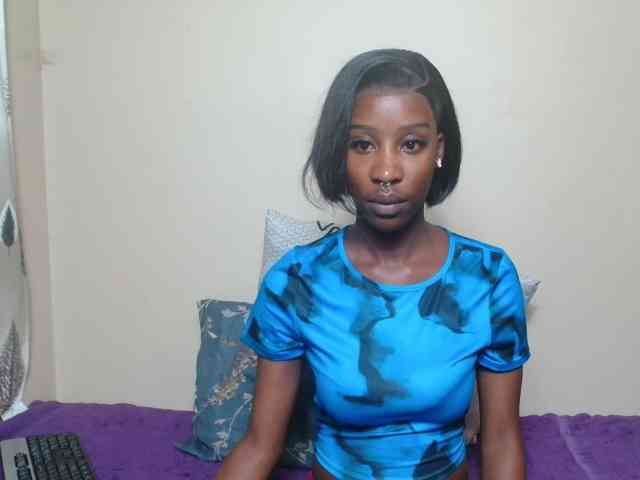 AfricanMelanin webcam