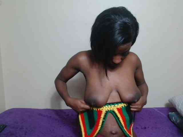 AfricanMelanin webcam