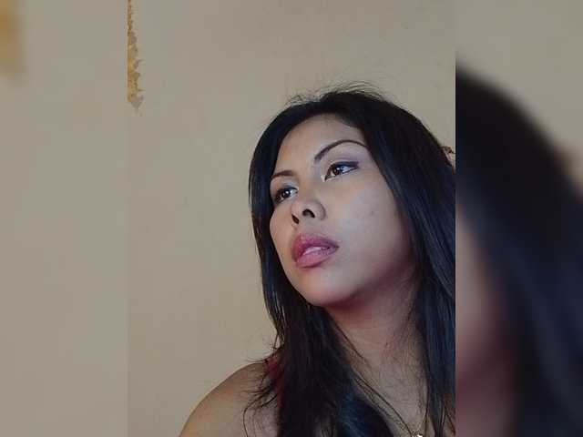 Doudou261 live cam on BongaCams