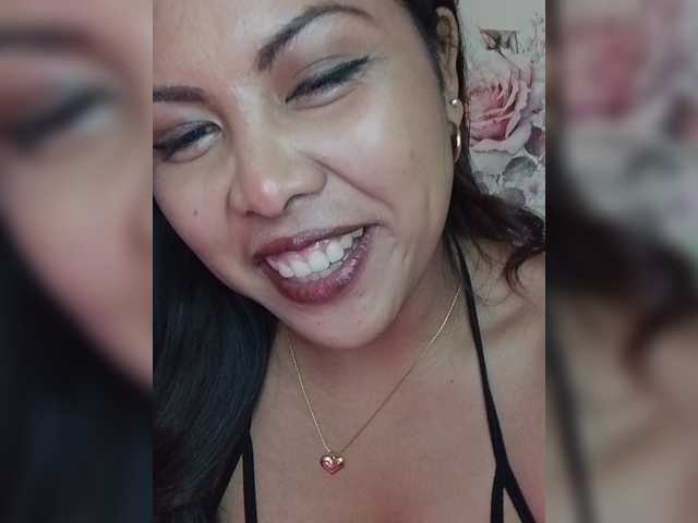 Doudou261 live cam on BongaCams