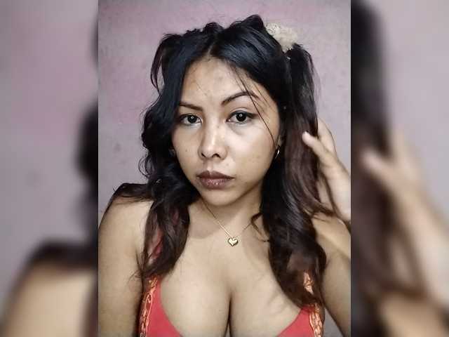 Doudou261 live cam on BongaCams