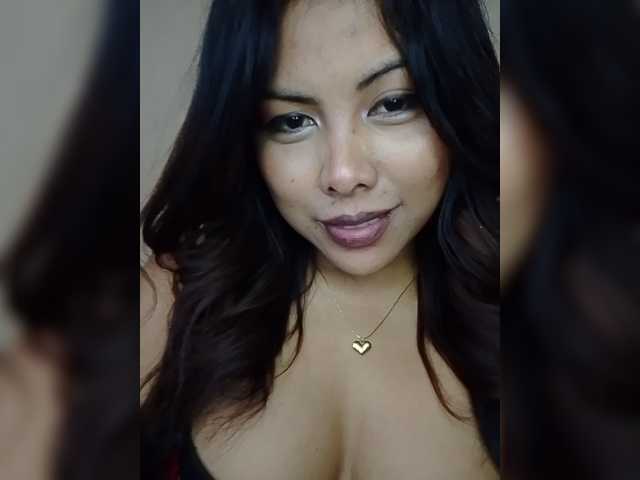 Doudou261 live cam on BongaCams