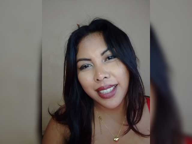 Doudou261 live cam on BongaCams