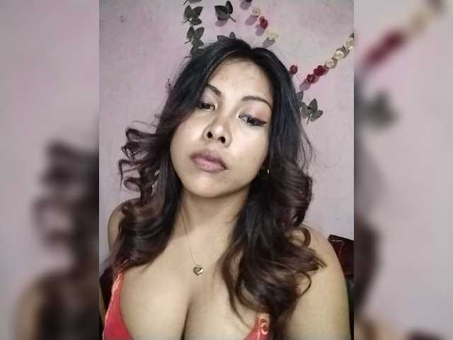Doudou261 live cam on BongaCams