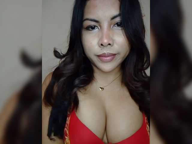 Doudou261 live cam on BongaCams