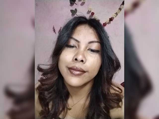 Doudou261 live cam on BongaCams